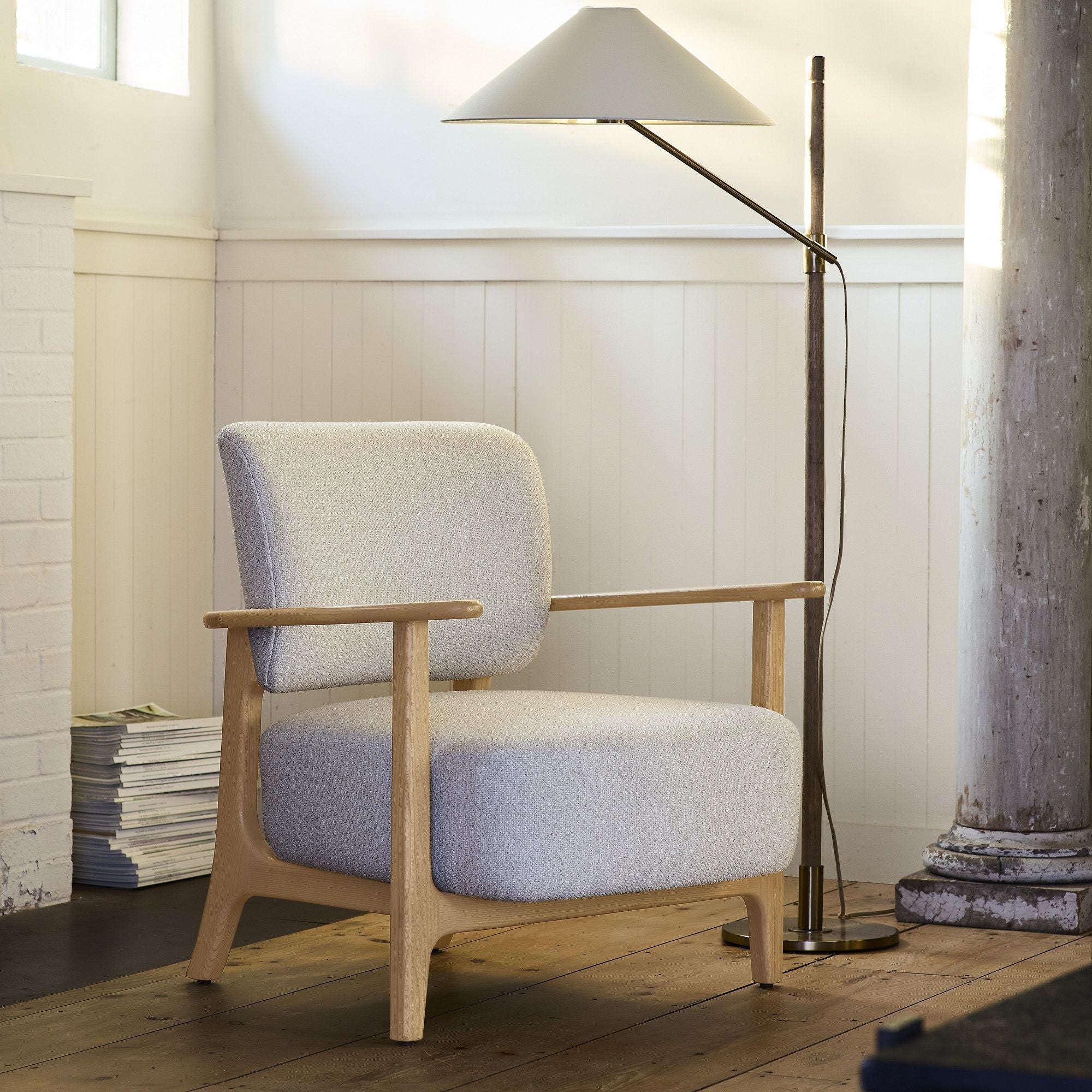 Devon Floor Lamp 64" – Antique Brass & Ash Wood | Modern Ambient Lighting